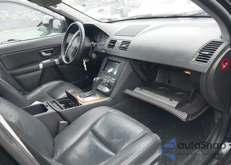 2010 Volvo Xc90 3.2 z USA, uszkodzony, nr VIN YV4982CZ5A1551748